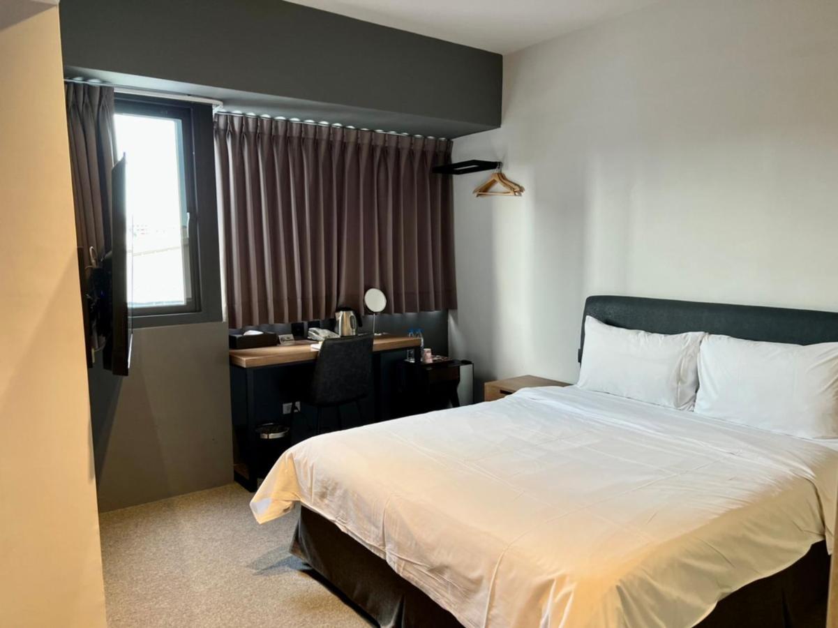 Doudian DDiNN Hotel Taichung Buitenkant foto