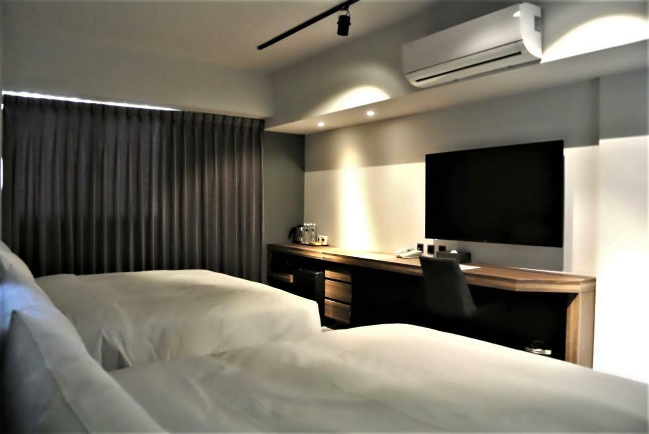 Doudian DDiNN Hotel Taichung Buitenkant foto
