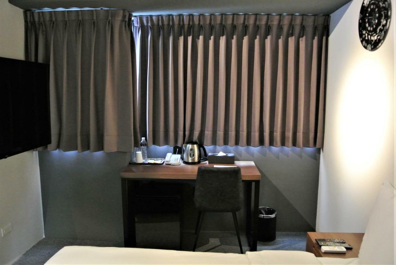 Doudian DDiNN Hotel Taichung Buitenkant foto