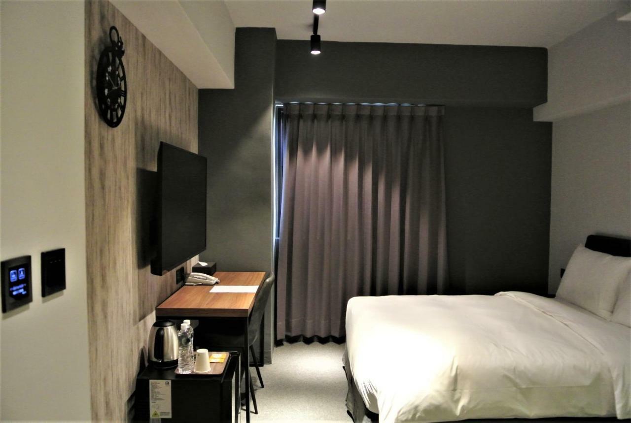 Doudian DDiNN Hotel Taichung Buitenkant foto